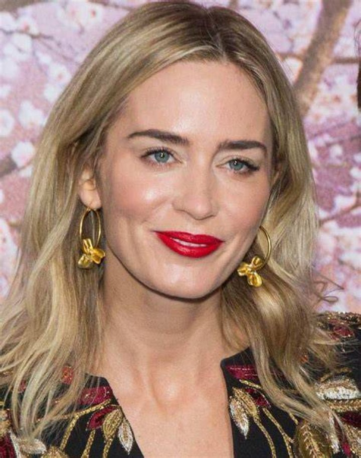 15 British Actresses in Their 30s in 2022 mrDustBin
