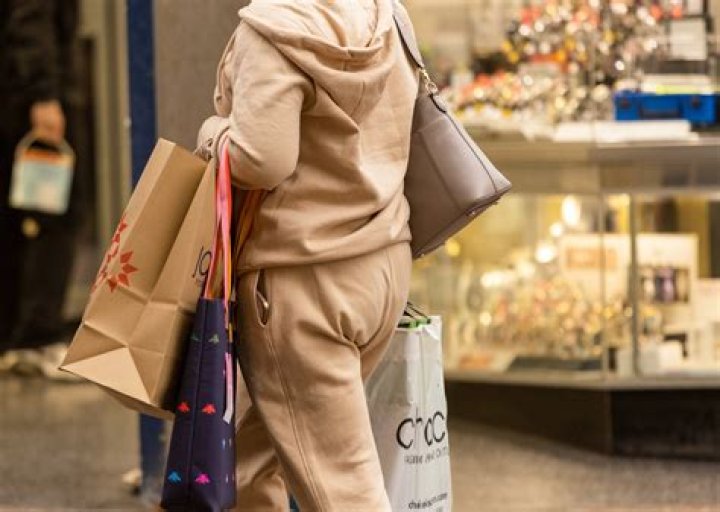22 Hands-Free Bags You Need
