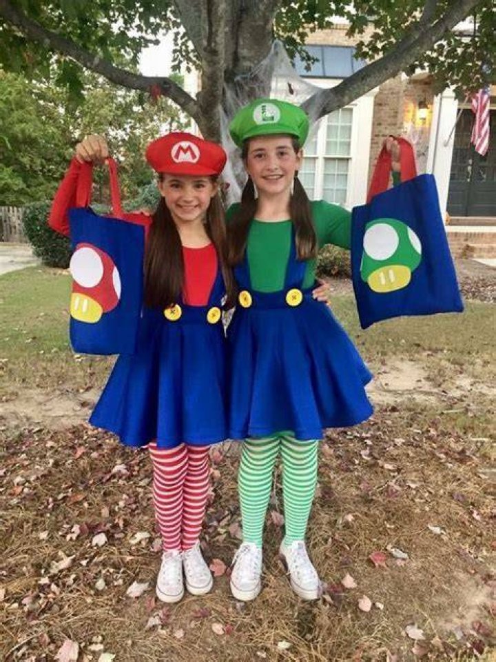 30 Cutest Siblings Halloween Costumes for your Halloween Siblingsgoals