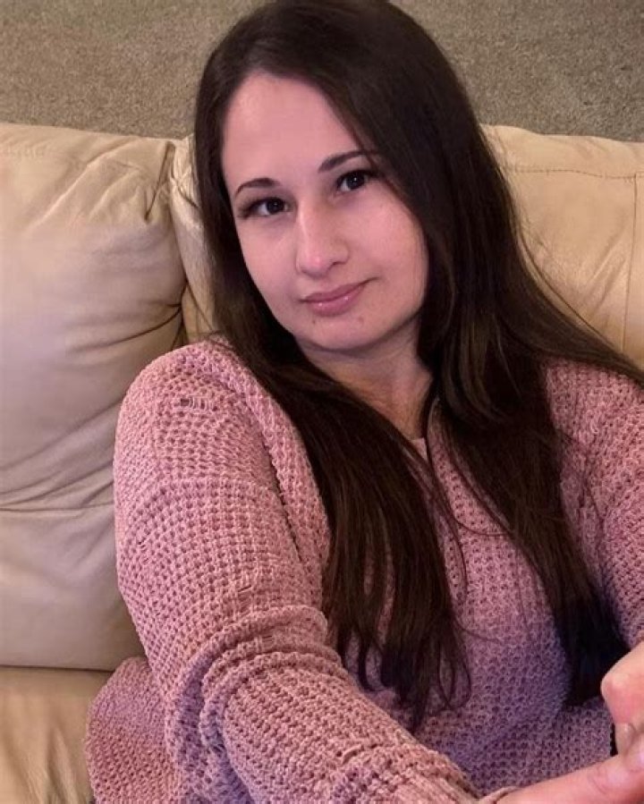 9 Hot Sexy Gypsy Rose Blanchard Bikini Pics