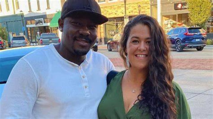 90 Day Fiance Emily's Dad Is Selling CONTRACEPTIVES! Taunts His