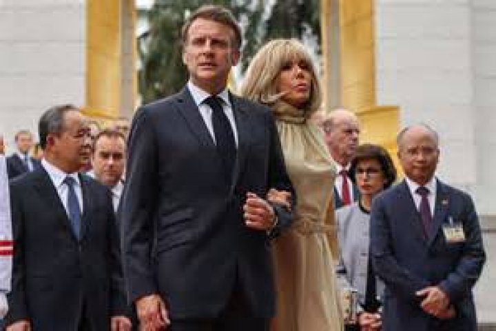A Guide To Brigitte Macron's Distinctive WIG Style