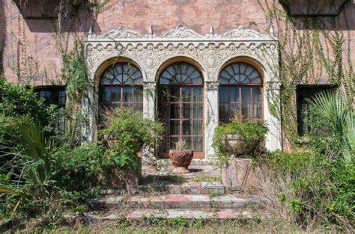 A local preservationist hopes the battle for the future of the Howey