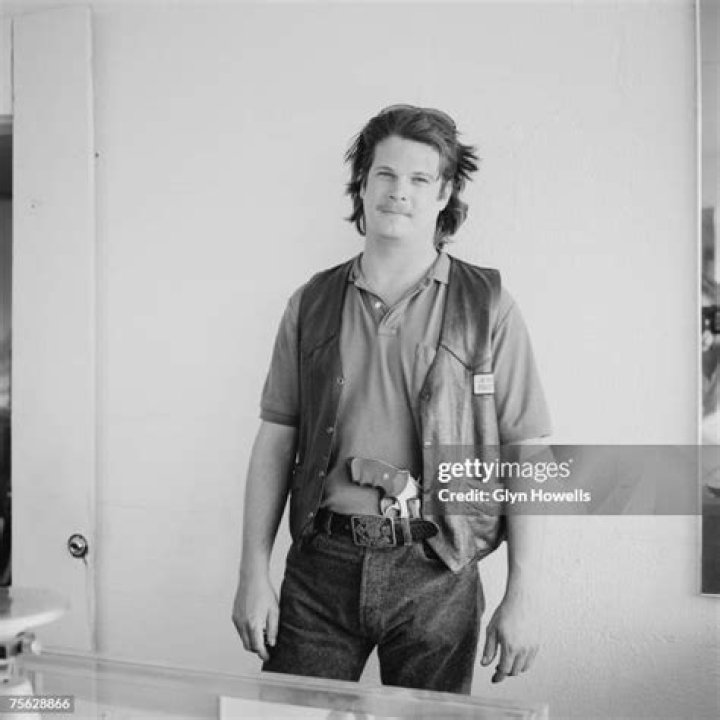 A shopkeeper with a gun in Dirty Harry