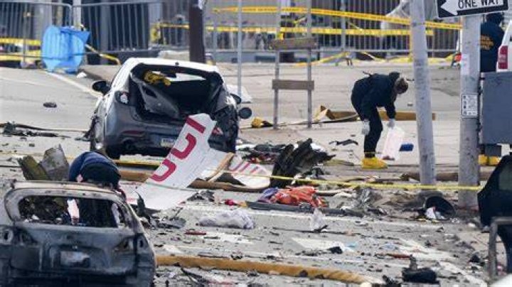 Aftermath of the crash from Society of the Snow.