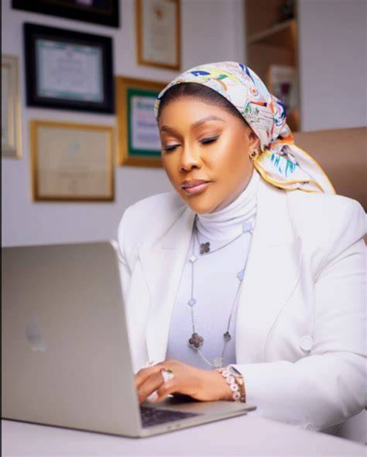 Aisha Achimugu: A Rising Star In The Entertainment Industry