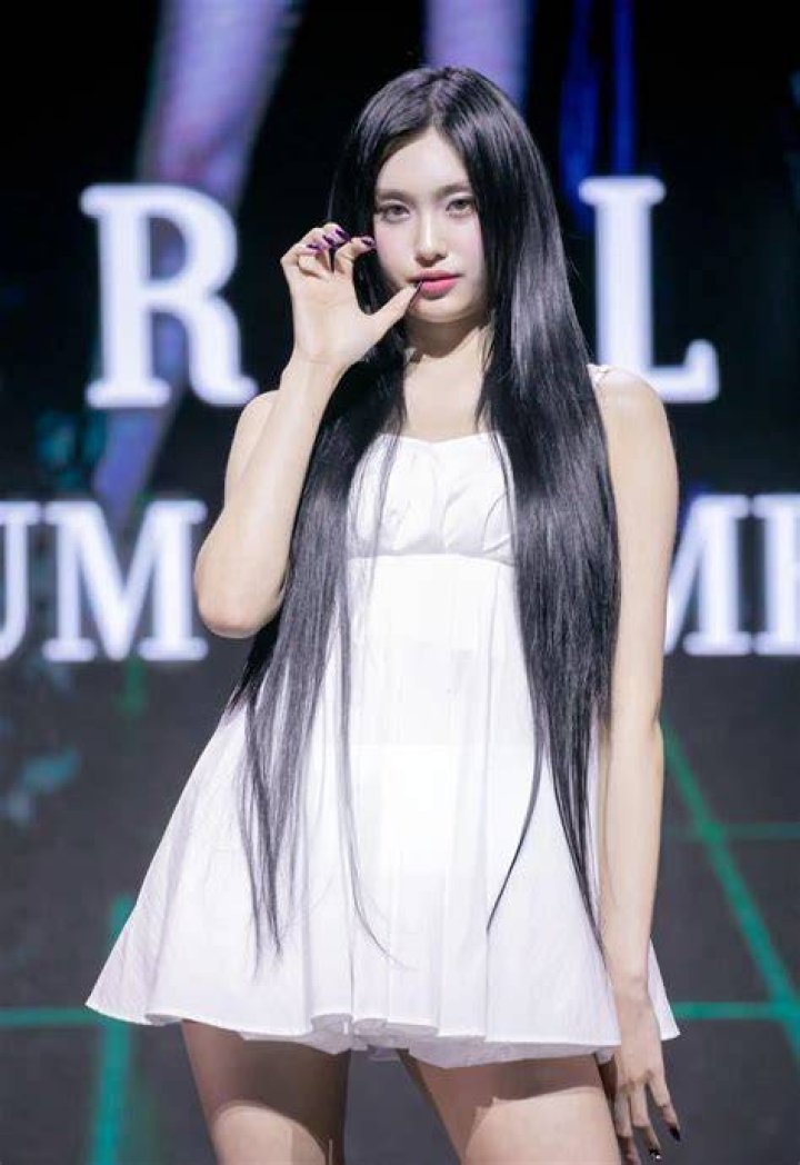 Aisha (Heo Yoorim) Height, Weight, Age, Body Statistics Healthy Celeb