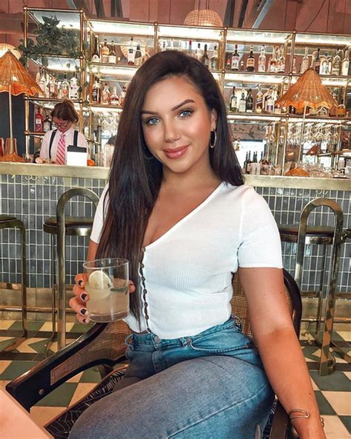 Alexandra Cane fitness