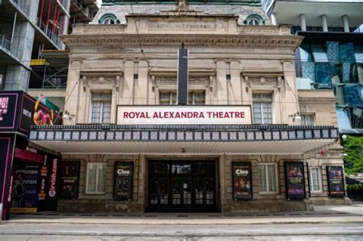 Alexandra Winter Broadway Theatre Credits, Photos, Who's Who