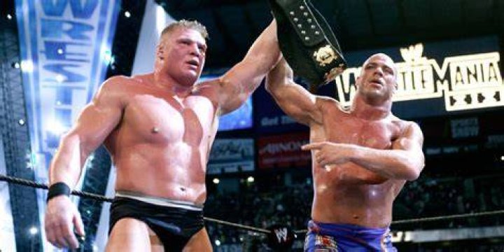 Angle v Lesnar WrestleMania 19