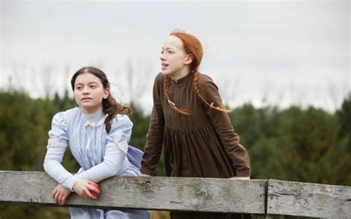 Anne with an E Diana and Anne