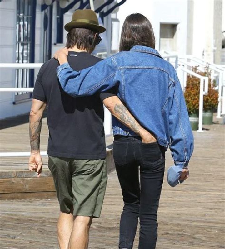 Anthony Kiedis 2024 Girlfriend, net worth, tattoos, smoking & body