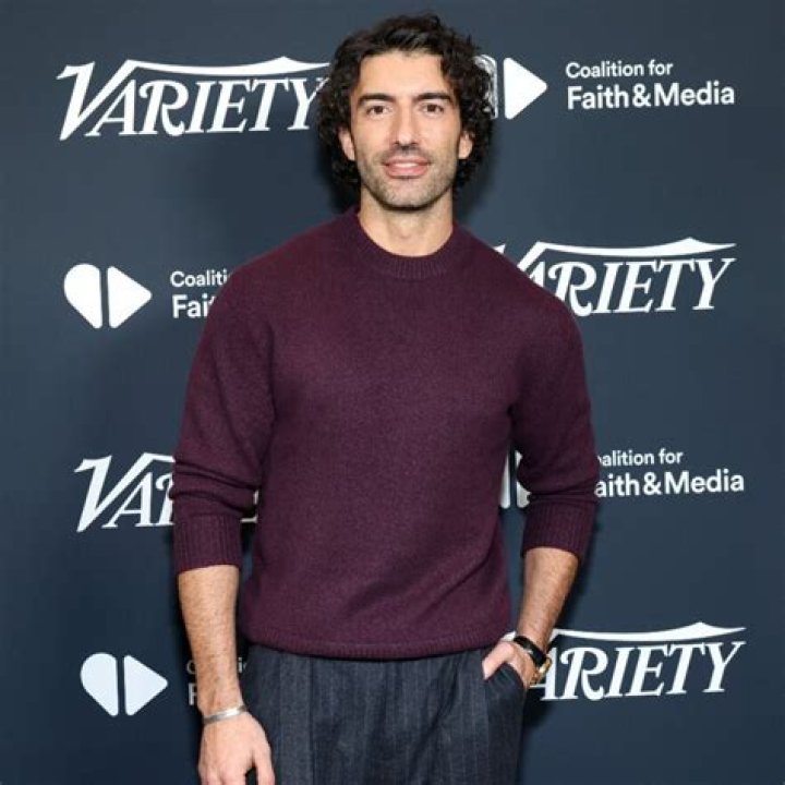 Antony Starr Wiki, Bio, Age, Height, Wife, Net Worth, Family