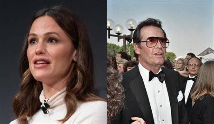 Are Jennifer Garner and James Garner Related?