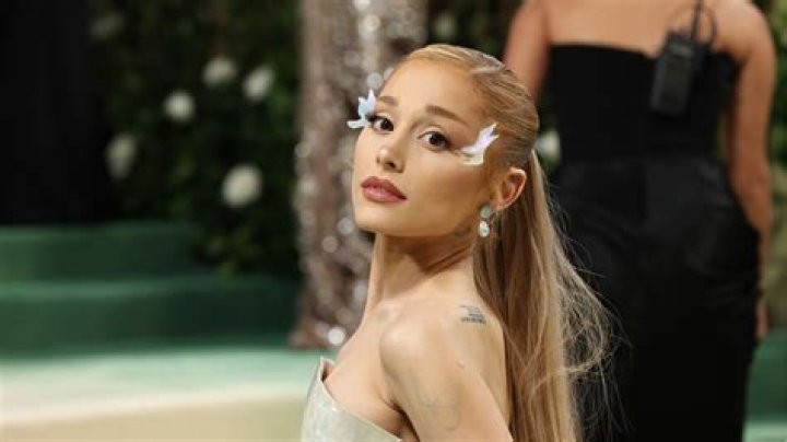 Ariana Grande Is ''Devastated'' to Cancel Her Concert Due to Illness