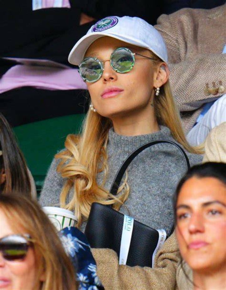 Ariana Grande spotted at Wimbledon without her engagement ring. Photo / Getty Images
