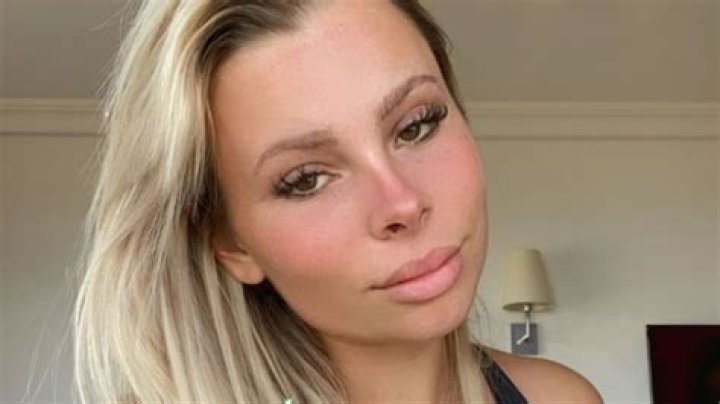 Aussie tennis player who is selling nudes speaks out after stripping her social media