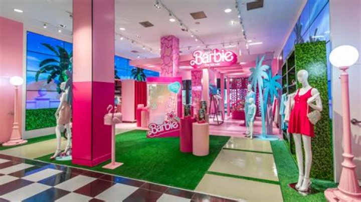Barbie movie Bloomingdale's, Gap, Aldo bank on pink merchandise