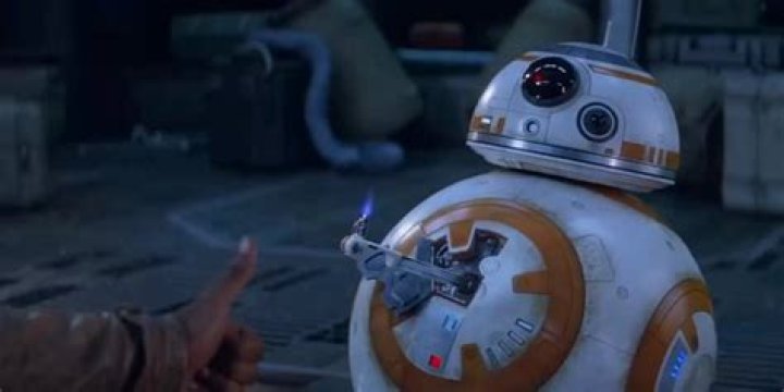 BB8 giving Finn a Thumbs Up