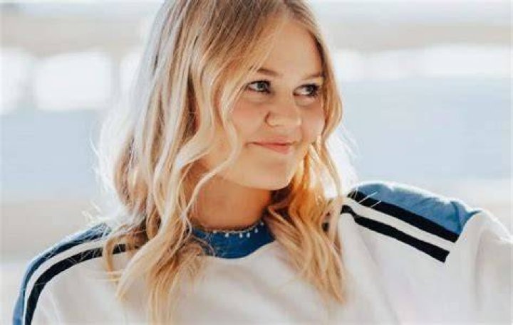 Bella Lambert biography, age, net worth, husband, wiki, family and