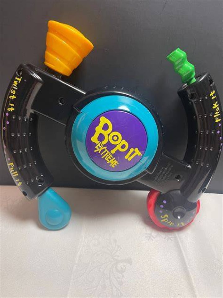 Bop It. Photo / Etsy