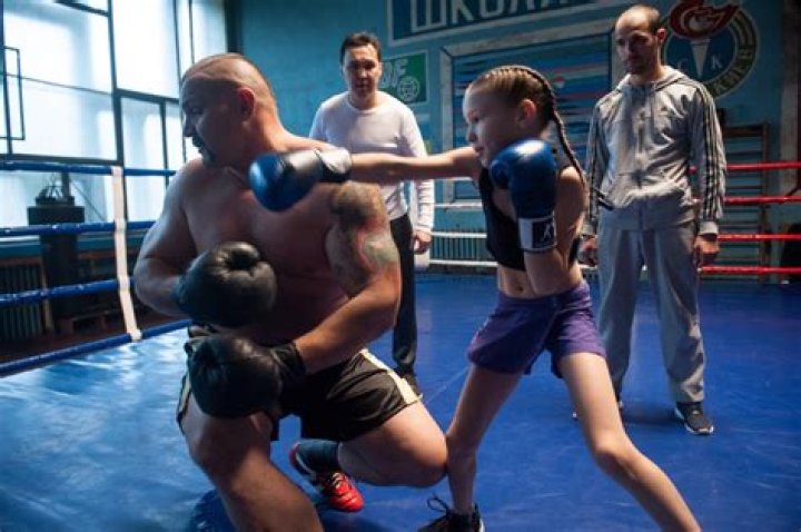 Boxing prodigy Evnika Saadvakass will star in Polina News FILM.UA Group