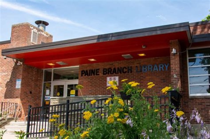 Branch Library a photo on Flickriver