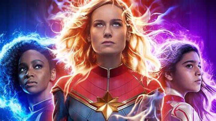 Captain Marvel and Rogue Team Up Comics
