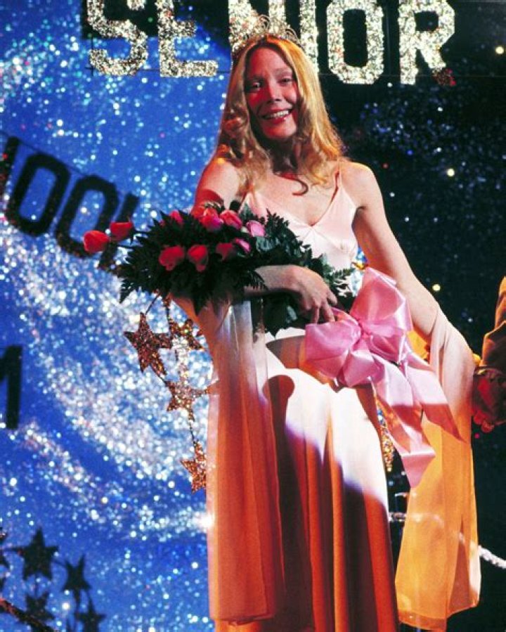 Carrie sissy blood
