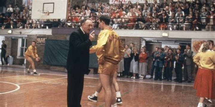 Coach Dale (Gene Hackman) pointing at a basketball player in Hoosiers