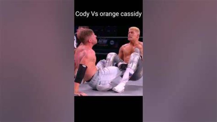 Cody vs Orange Cassidy - TNT Title Lumberjack match