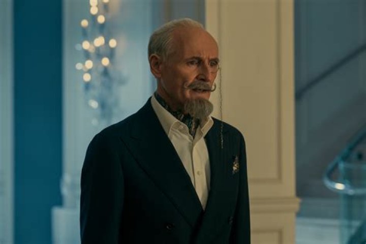 Colm Feore as Sir Reginald Hargreeves and David Castaneda as Diego in Umbrella Academy