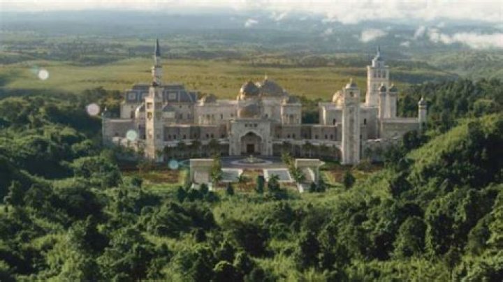 Coming 2 America: Zamundan Palace in movie is rapper Rick Ross' real-life house Coming 2 America: Zamundan Palace in movie is rapper Rick Ross' real-life house