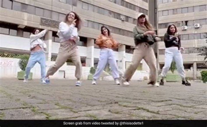 Dance, viral, video, stir, people, cars, moves, gyrate, woman, lady, pavement Dance, viral, video, stir, people, cars, moves, gyrate, woman, lady, pavement