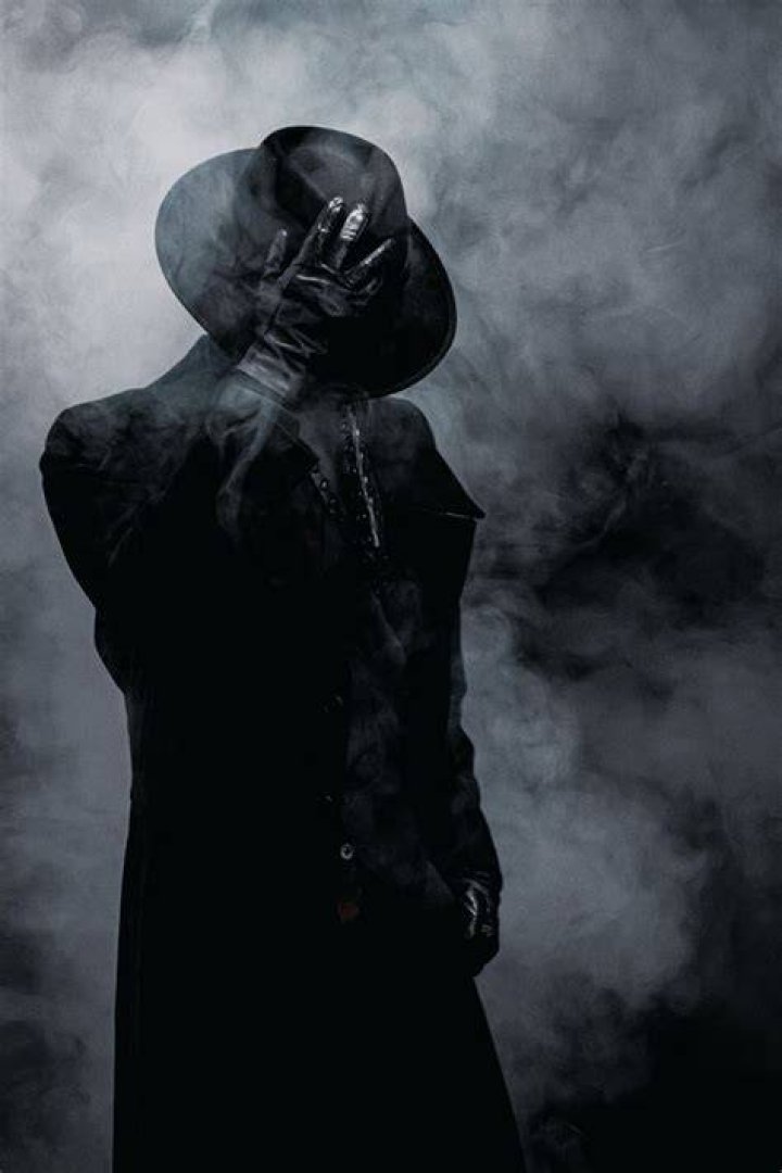 Dark Themed Profile Picture
