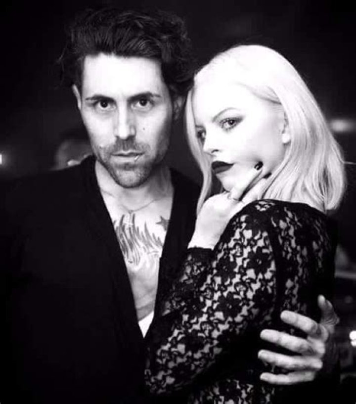 Davey Havok's Wife: A Deep Dive Into Their Relationship And Life Together