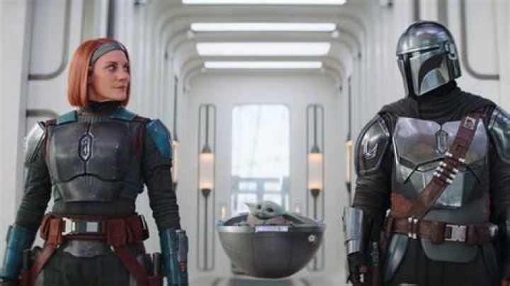 Din Djarin Bo-Katan Kryze in The Mandalorian