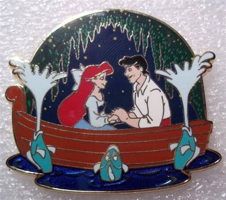 Disney Little Mermaid Ariel Eric Statue