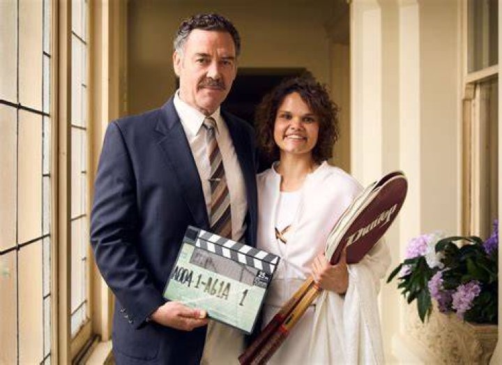 Does Marton Csokas Have Wife? What's His Net Worth 2022?
