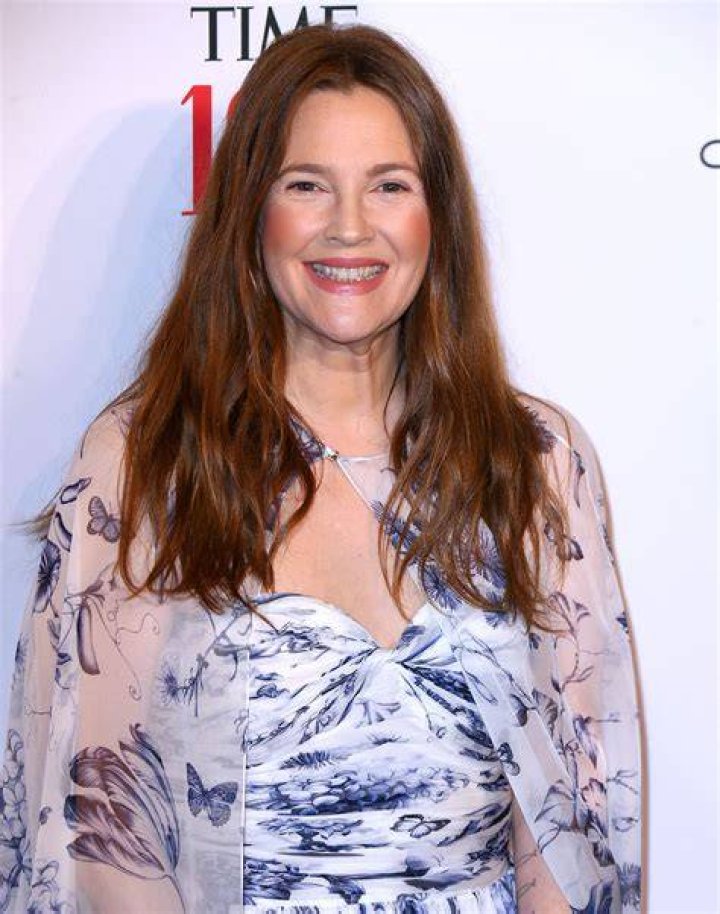 Drew Barrymore's Body Measurements Including Breasts, Height and Weight