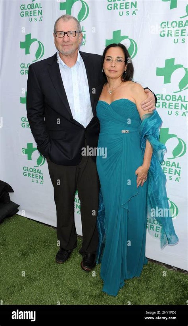 Ed O Neill and wife Cathy O Neill attends Global Green USA s Millennium
