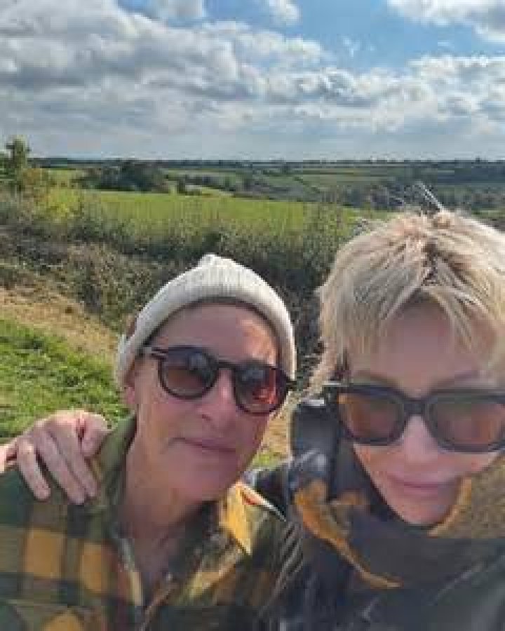 Ellen DeGeneres and Portia de Rossi Signs their marriage is on the