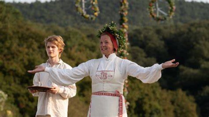 Ellora Torchia in Midsommar and The Split