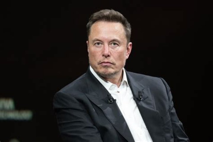 Elon Musk's Girlfriends The Truth About His Love Life