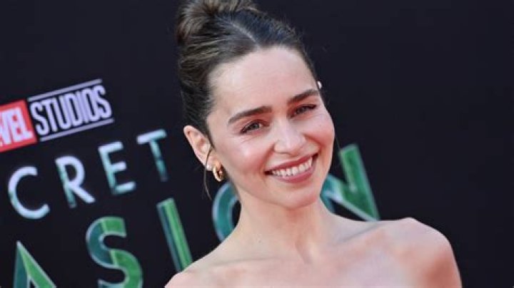 Emilia Clarke passionately kisses new boyfriend Charlie McDowell