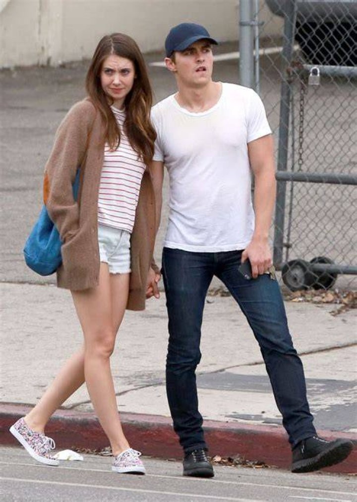 Exclusive! Alison Brie and Dave Franco Engaged—See the Ring Now