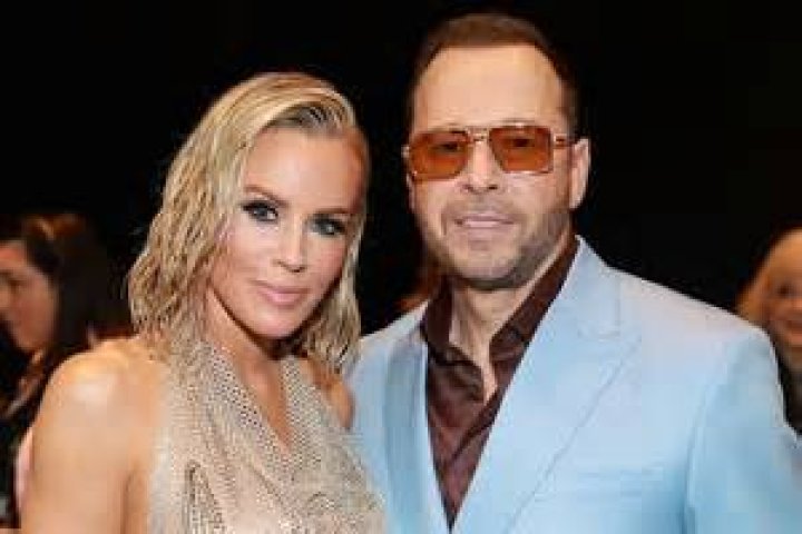 Exclusive Jenny McCarthy, Donnie Wahlberg on Their Top Wedding Music