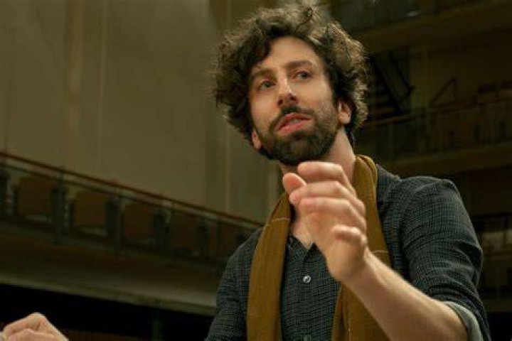 Excuse Me, But Simon Helberg Is Hot??? Hey Alma