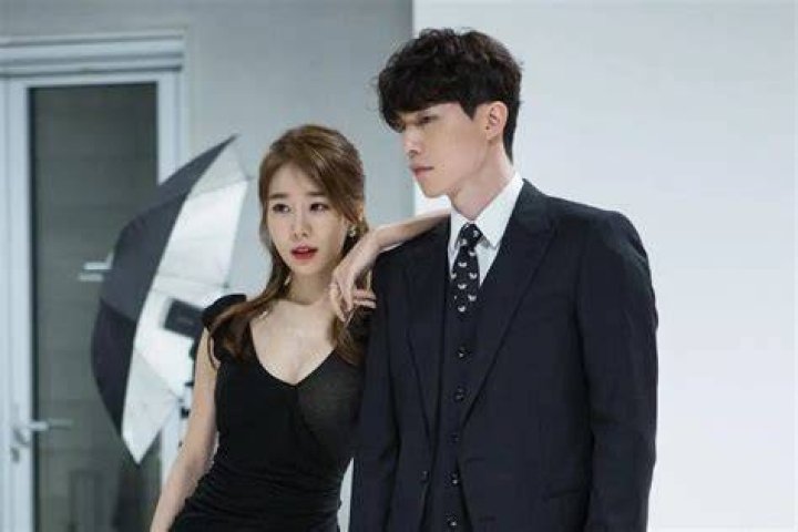 Exploring The Relationship Between Yoo In Na And Lee Dong Wook: A Deep Dive