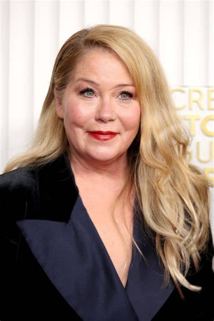 Fan Casting Christina Applegate as Kelly Bundy in Married…With Grandchildren Netflix series Married With Children continuation on myCast
